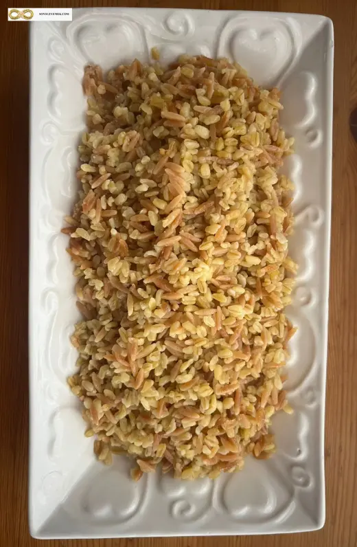 Arpa Şehriyeli Bulgur Pilavı tarifi