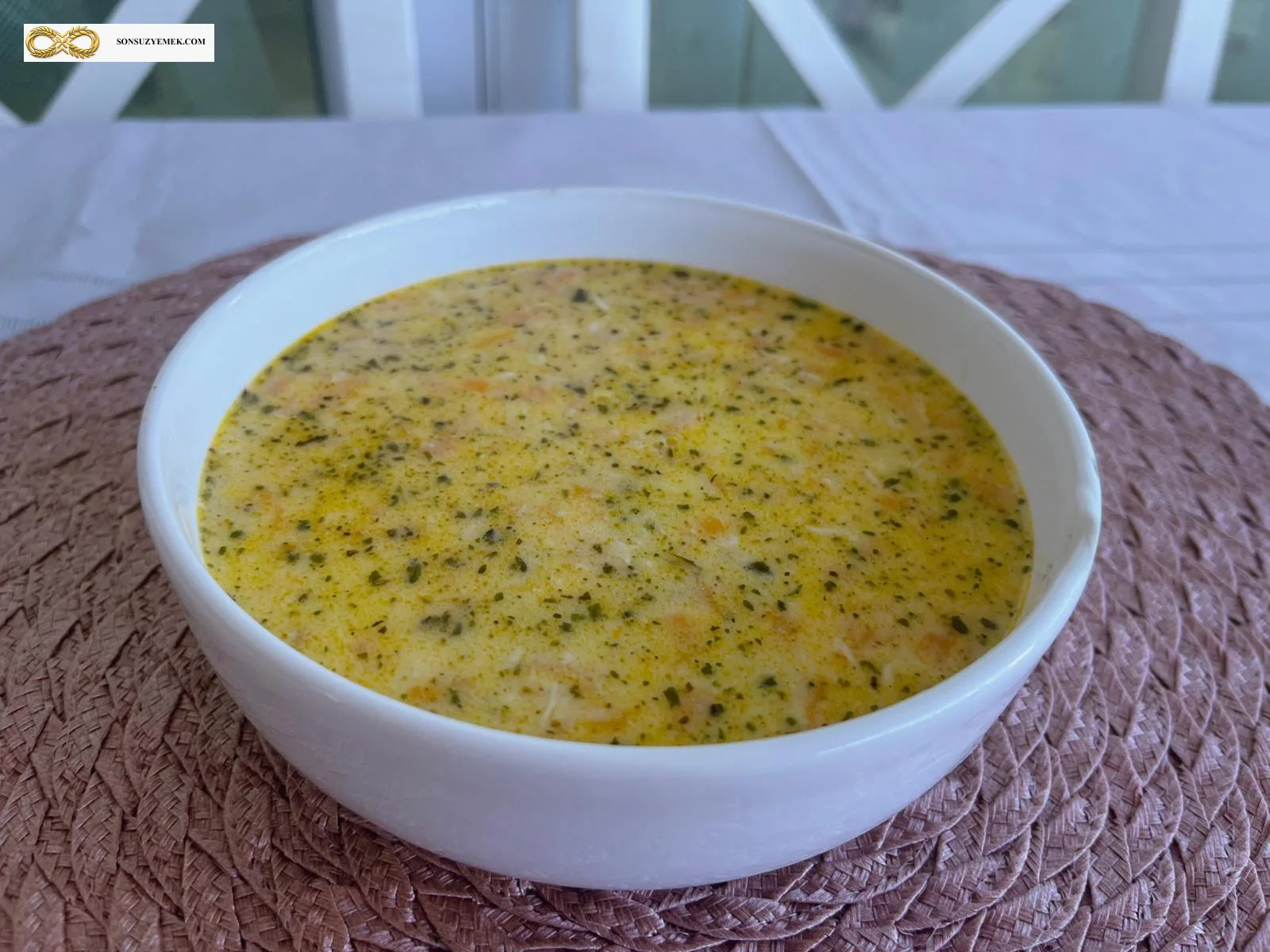 Terbiyeli Tavuklu Şehriye Çorbası